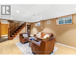 71 SUNRAY AVENUE - 35