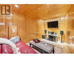 71 SUNRAY AVENUE - 40