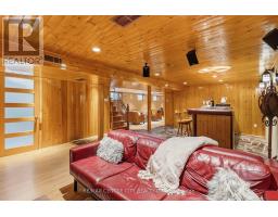 71 SUNRAY AVENUE - 41