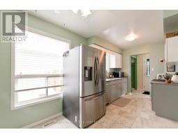 264 SIMPSON CRESCENT - 13