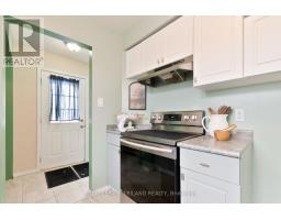 264 SIMPSON CRESCENT - 16