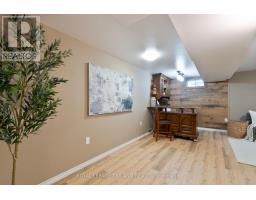 264 SIMPSON CRESCENT - 28