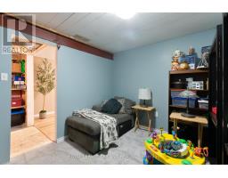 264 SIMPSON CRESCENT - 35