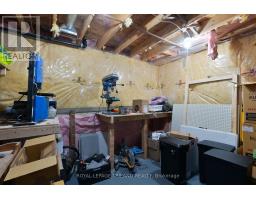 264 SIMPSON CRESCENT - 37