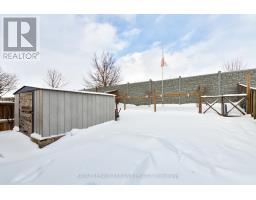 264 SIMPSON CRESCENT - 40