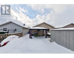 264 SIMPSON CRESCENT - 43