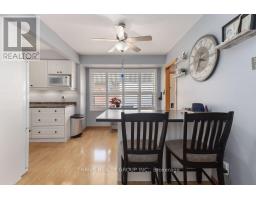 35 SURREY CRESCENT - 8