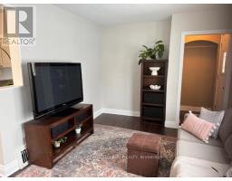 124 ARUNDELL STREET - 3