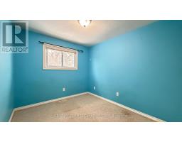 8 - 45 GATEWOOD PLACE - 12