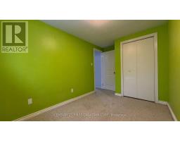 8 - 45 GATEWOOD PLACE - 15