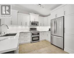 35 - 1241 BEAVERBROOK AVENUE - 11