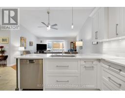 35 - 1241 BEAVERBROOK AVENUE - 12