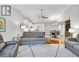 35 - 1241 BEAVERBROOK AVENUE - 17