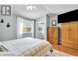 35 - 1241 BEAVERBROOK AVENUE - 21