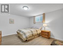 35 - 1241 BEAVERBROOK AVENUE - 33