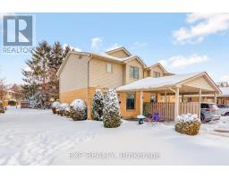 82 - 141 CONDOR COURT - 1