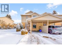 82 - 141 CONDOR COURT - 2