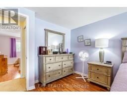 82 - 141 CONDOR COURT - 26