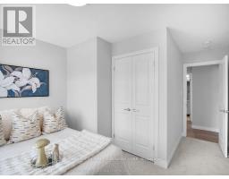 20 - 349 SOUTHDALE ROAD E - 29