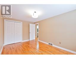 120 KILLARNEY COURT - 23