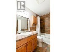 120 KILLARNEY COURT - 27