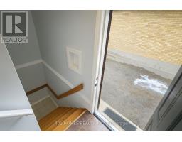 134 MARK STREET E - 24