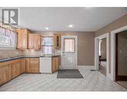 136 QUEEN STREET - 12