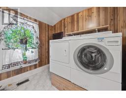 136 QUEEN STREET - 21