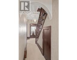 136 QUEEN STREET - 22