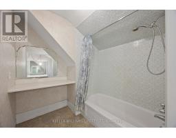 136 QUEEN STREET - 30