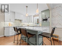 35 PINEGROVE CRESCENT - 10