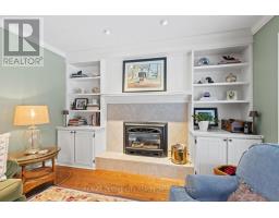 35 PINEGROVE CRESCENT - 20