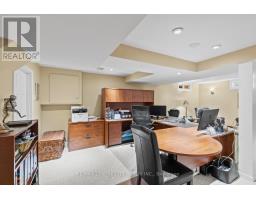 35 PINEGROVE CRESCENT - 38