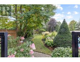 35 PINEGROVE CRESCENT - 40