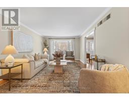 35 PINEGROVE CRESCENT - 7