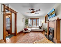 18 TECUMSEH AVENUE E - 11