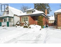 18 TECUMSEH AVENUE E - 3