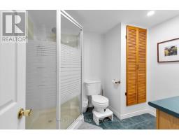 18 TECUMSEH AVENUE E - 36