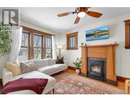 18 TECUMSEH AVENUE E - 9