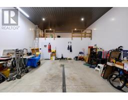 7284 CALVERT DRIVE - 33