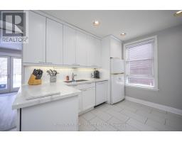 908 MAITLAND STREET - 12