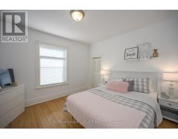 908 MAITLAND STREET - 28