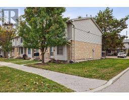11 - 141 CONDOR COURT - 3