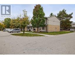 11 - 141 CONDOR COURT - 4