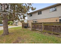 11 - 141 CONDOR COURT - 40