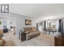 30 LINGWOOD DRIVE - 13