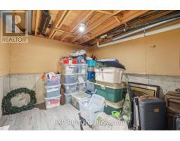 30 LINGWOOD DRIVE - 43