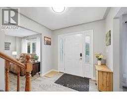 30 LINGWOOD DRIVE - 7