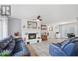 30 LINGWOOD DRIVE - 9