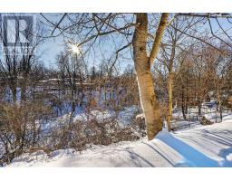 3 - 80 ACORN CRESCENT - 33